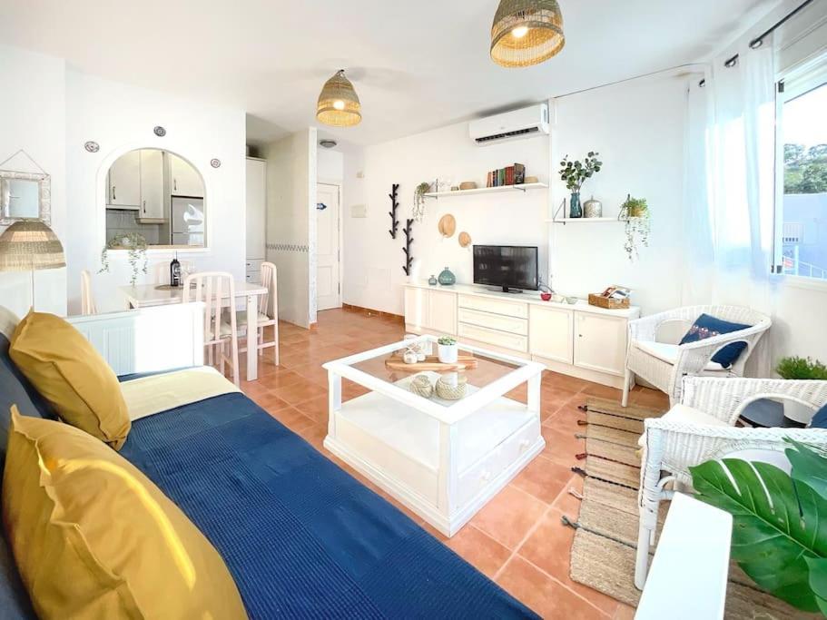 Ks Costa Mayka - San Jose - Kaleria Suites מראה חיצוני תמונה